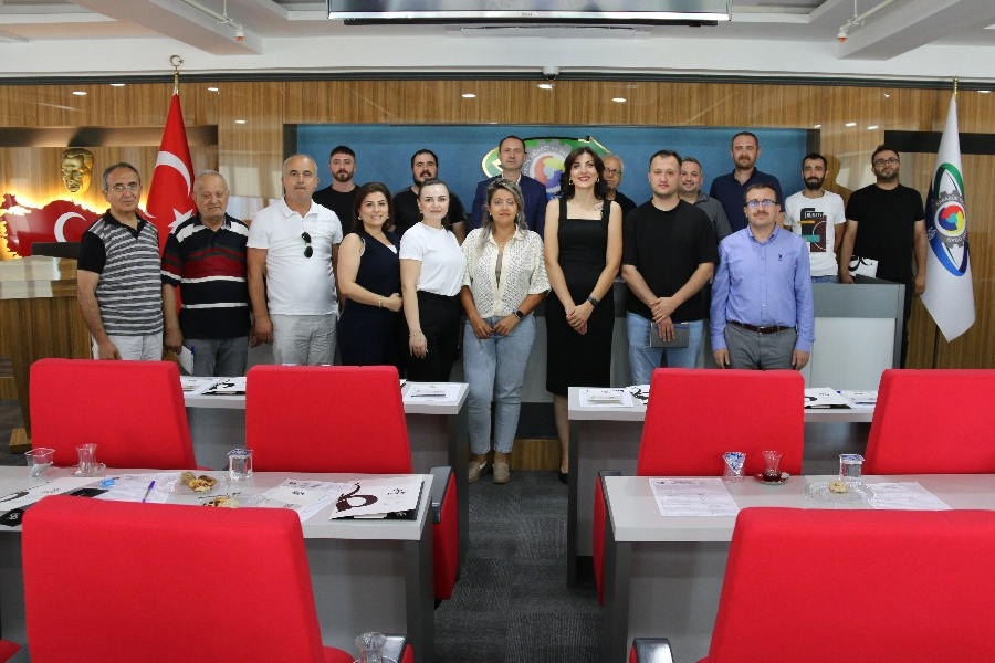 KTSO’DA “MESLEKİ BELGELER VE YASAL YÜKÜMLÜLÜKLER” TOPLANTISI DÜZENLENDİ