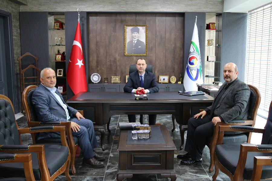 KAR-DER YÖNETİMİ, KTSO BAŞKANI ÇAPRAZ'I ZİYARET ETTİ