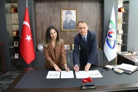 KARABÜK İNGİLİZ KÜLTÜR DİL KURSLARI İLE EĞİTİM İŞ BİRLİĞİ PROTOKOLÜ İMZALANDI