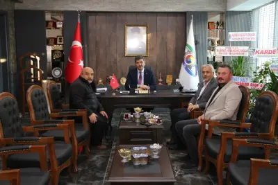ÜNİVERSİTEME SAHİP ÇIKALIM DERNEĞİ’NDEN BAŞKAN AYAR’A HAYIRLI OLSUN ZİYARETİ
