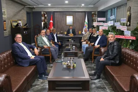 ÇATALZEYTİNLİLER YARDIMLAŞMA VE DAYANIŞMA DERNEĞİ’NDEN BAŞKAN AYAR’A HAYIRLI OLSUN ZİYARETİ