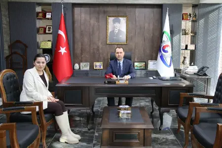 BRİTİSH TOWN DİL OKULLARI İLE EĞİTİM İŞ BİRLİĞİ PROTOKOLÜ İMZALANDI