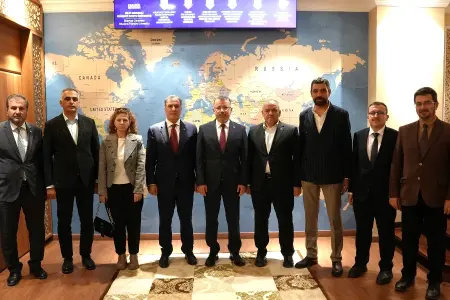 KTSO’DAN KARABÜK ÜNİVERSİTESİ REKTÖRÜNE ZİYARET
